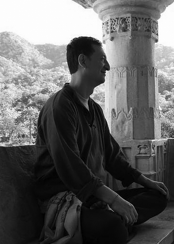 Ricardo Sasaki Instrutor de Mindfulness